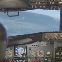 Video: Ostapenko mācās lidot ar lidmašīnu