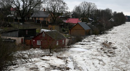 Jēkabpils tiek galā ar plūdu radītajiem sarežģījumiem, secina Sprindžuks