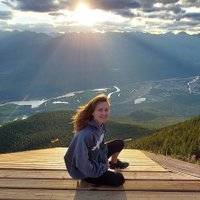 Kristas pieredze: gads Kanādā ar brīvdienu darba vīzu un lāču aizbiedētāju pa rokai