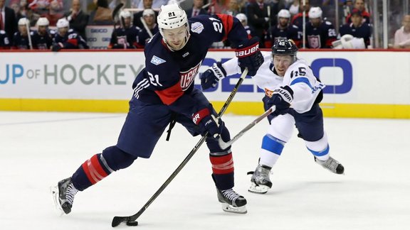 USA Derek Stepan scores goal Finland Sami Vatanen 