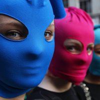 Policija Maskavā arestē 'Pussy Riot' atbalsta piketa dalībniekus