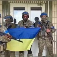 Ukrainas karavīri publicējuši video no Kurskas apgabala