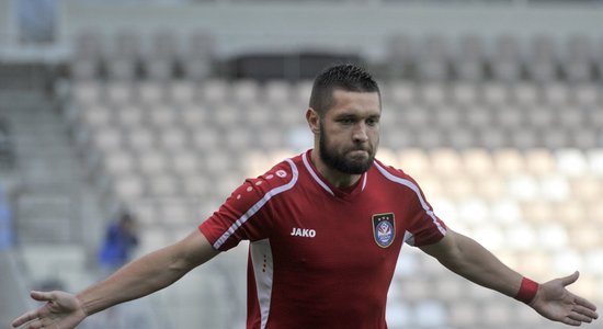 Еще один футболист сборной Латвии перебрался играть в Польшу
