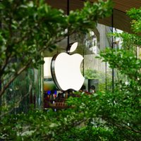 Сколько бы сейчас стоило вложение в 1000 долларов в Apple, сделанное несколько лет назад