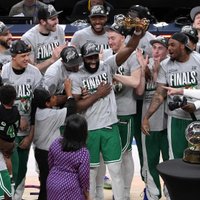 Porziņģim iespēja cīnīties par NBA čempionu titulu – "Celtics" iekļūst finālā