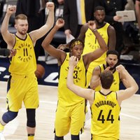 'Pacers' atspēlējas un pārņem vadību NBA izslēgšanas spēļu sērijā pret 'Cavaliers'