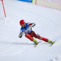 Mikam Zvejniekam jauns karjeras rekords FIS punktos supergigantā