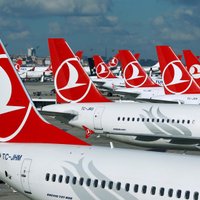 Migrācijas krīzes rezultātā 'Turkish Airlines' var zaudēt tiesības lidojumiem uz ES
