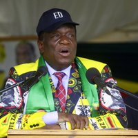 Zimbabvē pēc Mugabes aiziešanas nostiprinās jauna diktatūra