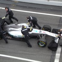 Pēdējā testu dienā ātrākais Rosbergs, 'Lotus' atkal problēmas