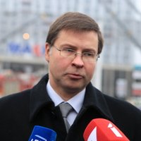 Dombrovska birojs neesot saņēmis uzaicinājumu ierasties uz Zolitūdes komisiju