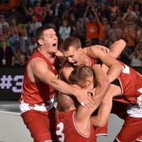 Latvija sensacionāli triumfē Eiropas kausā olimpiskajā 3x3 basketbolā