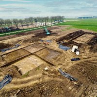 Arheologi atklājuši 4000 gadu senu 'Nīderlandes Stonhendžu'