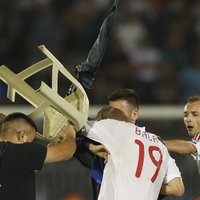Albānijas futbolistus sita pat stadiona darbinieki, apgalvo komandas kapteinis