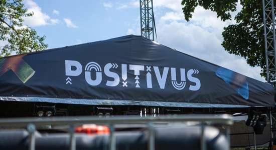 Reliģiskie simboli, dūmi un troksnis – pēc garām diskusijām Rīga tomēr dos naudu 'Positivus'