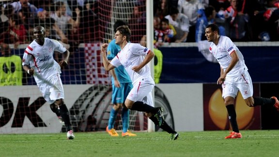 Sevilla, Denis Suarez (C), Timothee Kolodziejczak (R), Stephane Mbia (L)