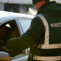 Ukrainas pilsonis robežsargiem piedāvā 5 eiro kukuli un iedzīvojas 4300 eiro sodā