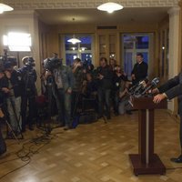 Dombrovskis uzņemas atbildību par traģēdiju Zolitūdē (teksta tiešraides arhīvs)