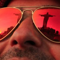Развлечения туристов в Рио-де-Жанейро в ожидании большого футбола