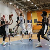 Foto: 'VEF Rīga' pieveic 'Ogri' Latvijas - Igaunijas Basketbola līgā