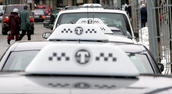 У 79 водителей такси были обнаружены поддельные документы о знании госязыка