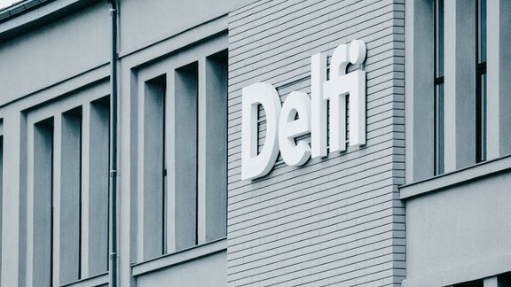 Delfi logo 2022 - 37