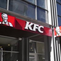 Video: ASV ēdināšanas milzis 'Kentucky Fried Chicken' ieradies Vecrīgā