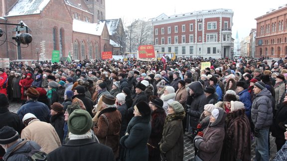 Tautas manifestācija Doma laukumā - 31