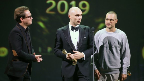 Dons un Kaspars Ansons viedokļu nesaskaņas risinās tiesā
