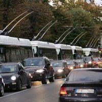 Rīgas satiksme: новые троллейбусы намного дороже из-за длины