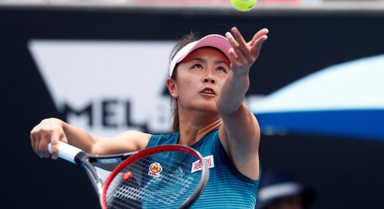 Китайская теннисистка Пэн Шуай отказалась от обвинений в сексуальном насилии