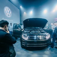 Foto: Latvijā prezentēts jaunais 'VW Amarok V6' pikaps