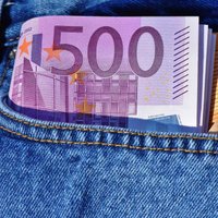 Экономисты: к концу 2020 года средняя зарплата в Латвии вырастет до 1200 евро