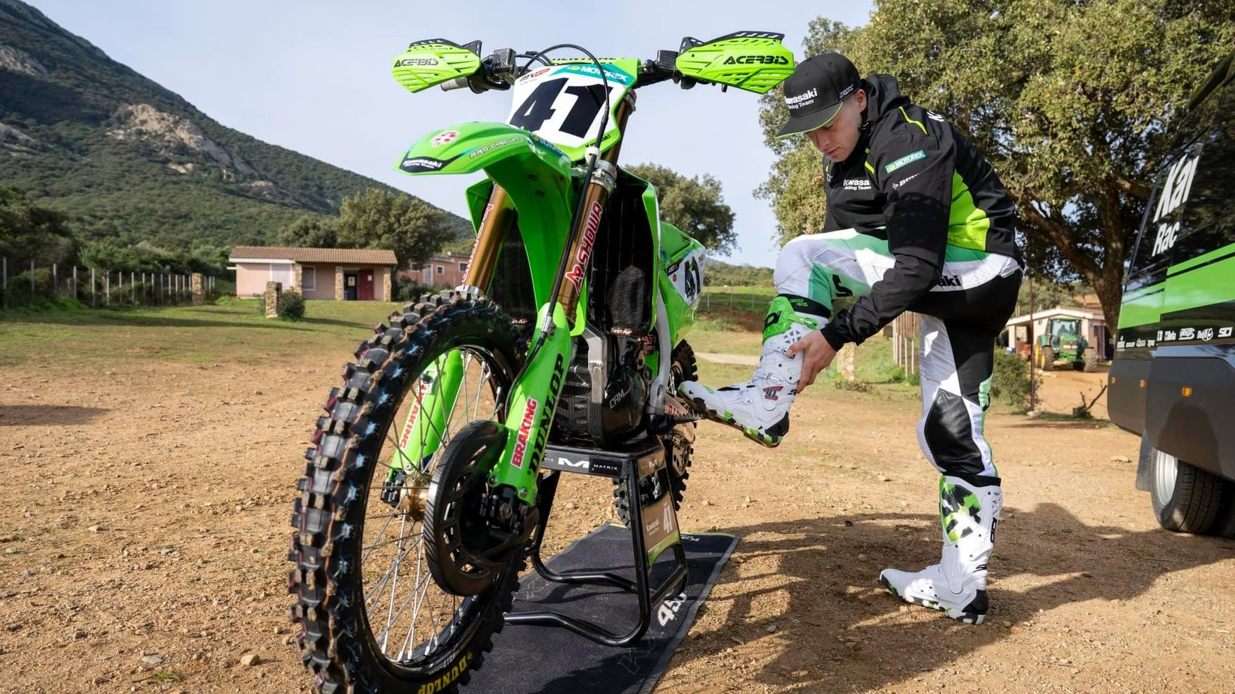 Jonass jauno MXGP sezonu sāk ar stabilu vietu pirmajā desmitniekā