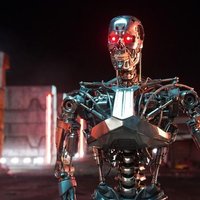 Latvijas kino sāk rādīt fantastikas filmu 'Terminators: Genisys'