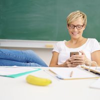 Priekšrocības un trūkumi skolotāja digitālai saziņai ar skolēnu