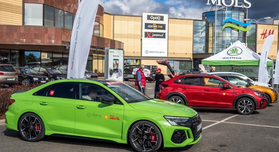 Sestdien pie 'Mols' pirmo reizi varēs izmēģināt gan ķīniešu auto, gan 'Tesla'