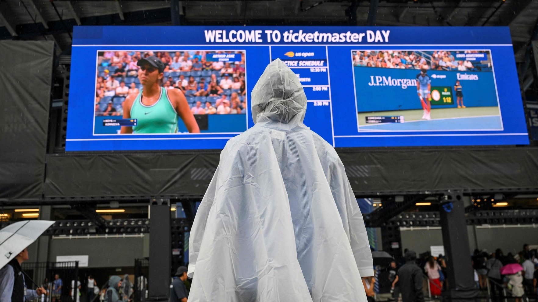 Ostapenko match postponed, FIBA opens its doors to aggressors, and the Warriors face a lawsuit: the day in sports
