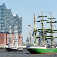 Hamburgā atklās vareno koncertzāli – Elbas filharmoniju; uz skatuves – arī Iveta Apkalna