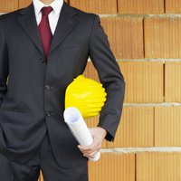 Бизнесмен: серьезные строительные фирмы не платят зарплату "в конвертах"