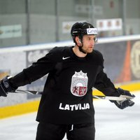 Latvijas izlases kandidāti treniņspēlē pārspēj Rīgas 'Dinamo'