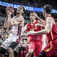 Сборная Латвии в упорной борьбе проиграла Черногории в отборе на чемпионат мира
