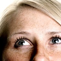 Салонные процедуры от морщин вокруг глаз