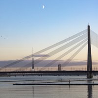 Рижская дума рассекретит смету на ремонт Вантового моста