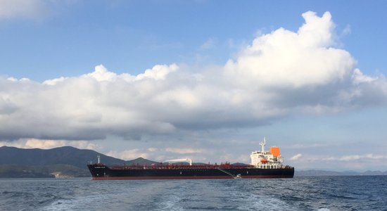 WSJ: в США задержан танкер с нефтепродуктами из России