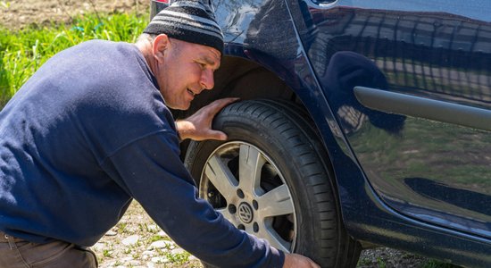 Sola sniegu, bet piektā daļa autobraucēju jau pārgājusi uz vasaras riepām