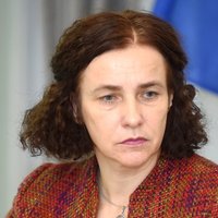 Šuplinska plāno ar juristiem vērtēt Daugavpils Universitātes rektora vēlēšanu atbilstību likumam