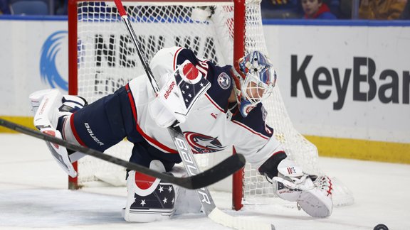 Elvis Merzļikins, hokejs, Blue Jackets, NHL