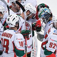 'Ak Bars' un 'Jokerit' izcīna 'sausās' uzvaras KHL spēlēs