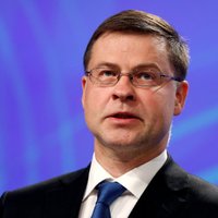 Домбровскис: Латвии важно добиться прогресса в выполнении рекомендаций Moneyval